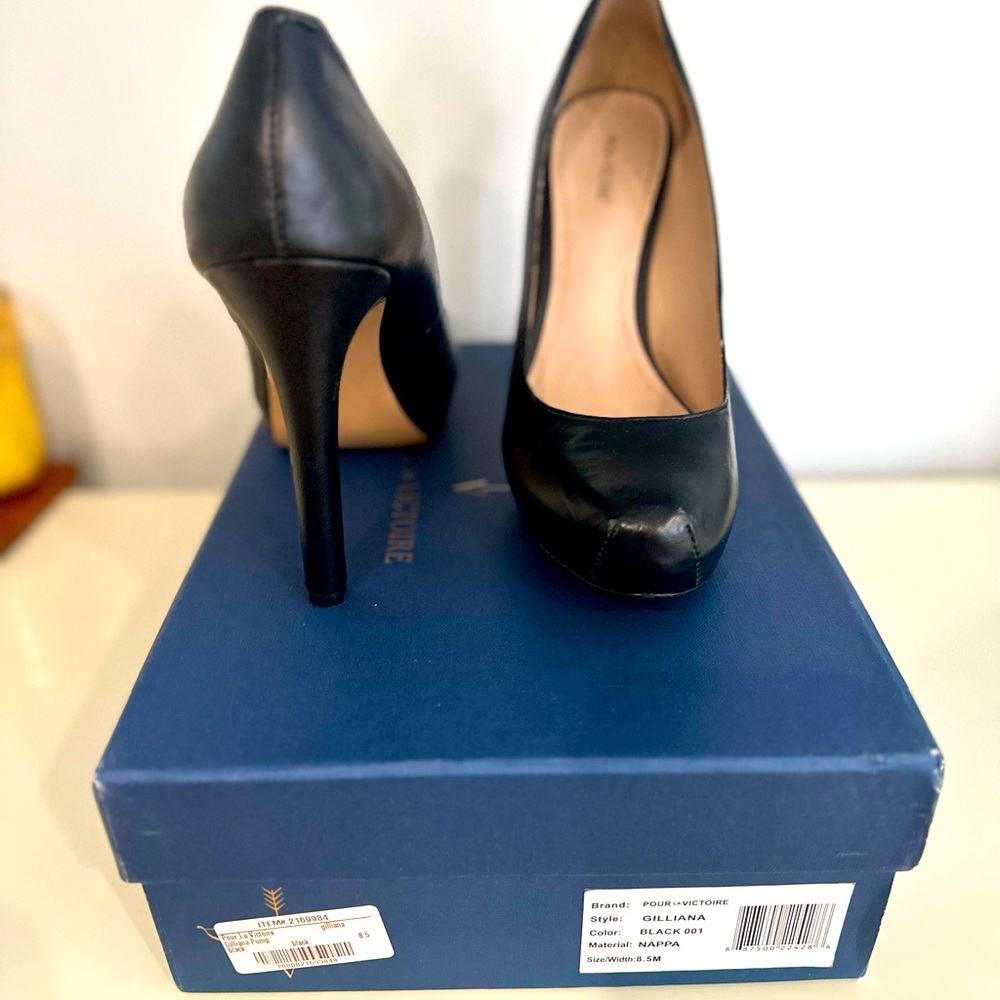 POUR LA VICTOIRE BLACK PLATFORM HEELS GILLIANA BLACK SOZE 8.5